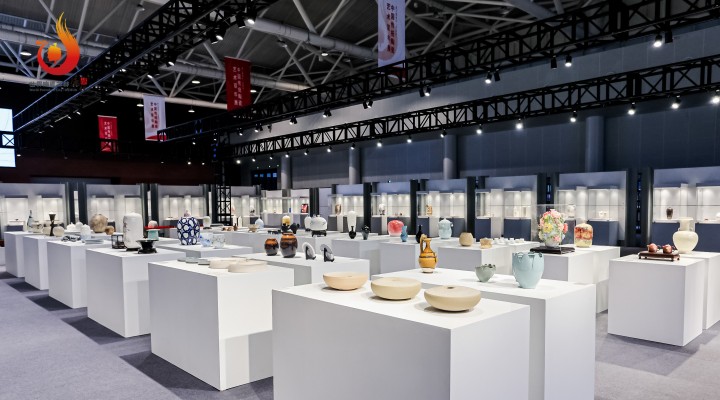 第二屆德化“中國白”中國傳統陶瓷藝術雙年展盛大開幕